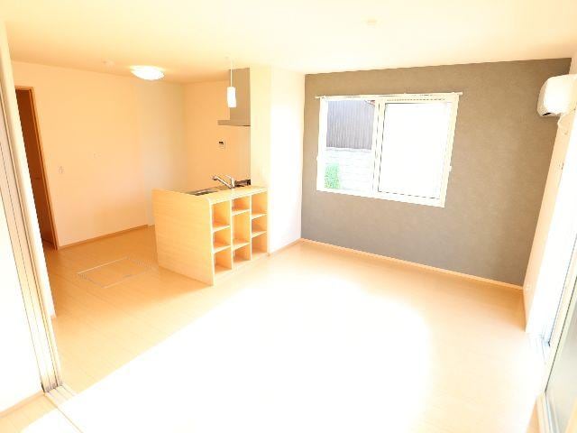  近鉄橿原線/尼ケ辻駅 徒歩10分 1階 築10年