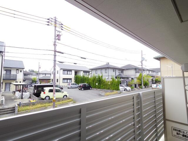  近鉄京都線/新祝園駅 バス16分けいはんなプラザ下車:停歩1分 1階 築9年