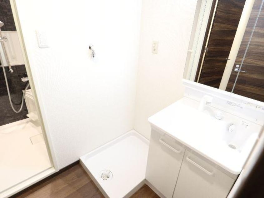  近鉄難波線・奈良線/菖蒲池駅 徒歩3分 1階 築41年