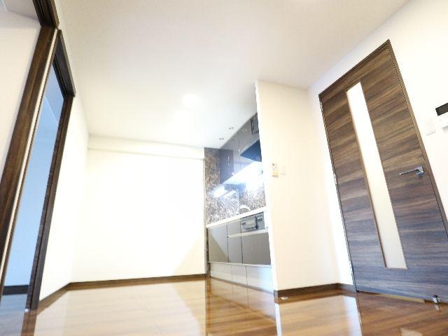  近鉄難波線・奈良線/菖蒲池駅 徒歩3分 1階 築41年