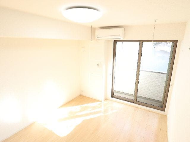  近鉄難波線・奈良線/大和西大寺駅 徒歩16分 1階 築9年