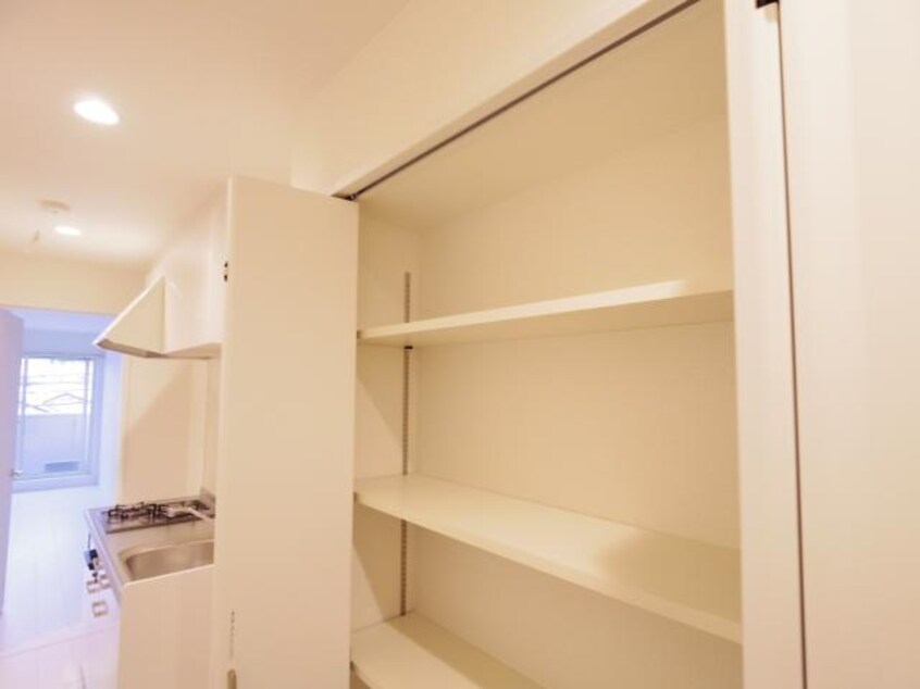  近鉄難波線・奈良線/大和西大寺駅 徒歩6分 3階 築8年