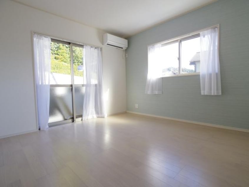  近鉄京都線/平城駅 徒歩1分 1階 築8年