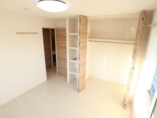  近鉄難波線・奈良線/大和西大寺駅 徒歩16分 1階 築8年