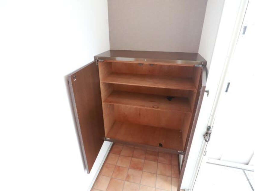  近鉄難波線・奈良線/大和西大寺駅 徒歩7分 2階 築35年