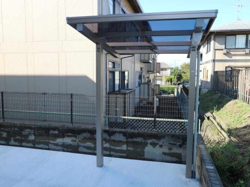  近鉄京都線/高の原駅 バス6分精華桜が丘三丁目下車:停歩4分 1-2階 築7年