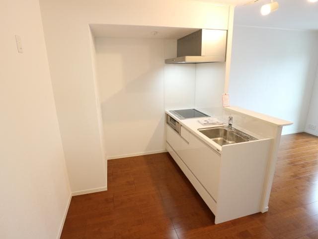  近鉄京都線/高の原駅 バス6分精華桜が丘三丁目下車:停歩4分 1-2階 築7年