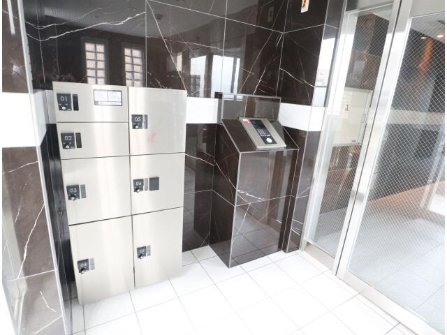 宅配BOX 近鉄難波線・奈良線/大和西大寺駅 徒歩3分 3階 築6年