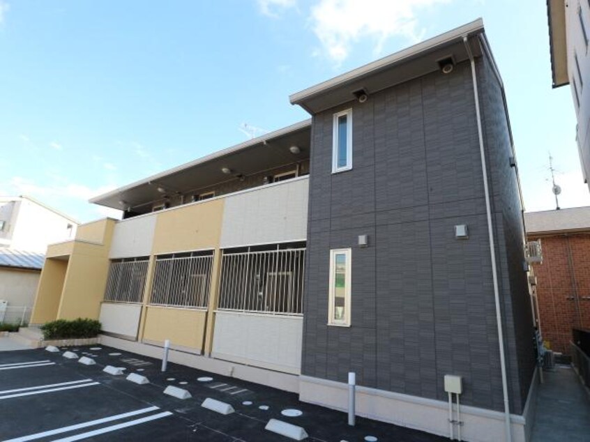  近鉄京都線/新祝園駅 徒歩6分 1階 築7年