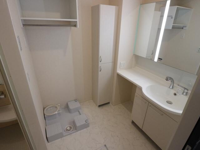  近鉄橿原線/西ノ京駅 徒歩13分 2階 築6年