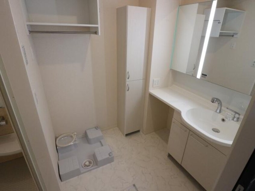  近鉄橿原線/西ノ京駅 徒歩13分 2階 築6年