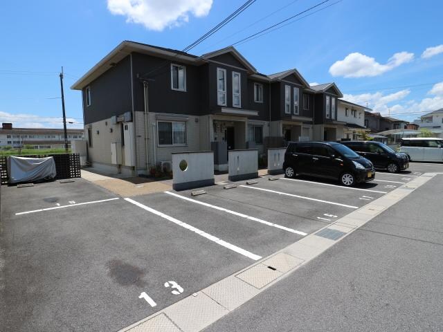  近鉄橿原線/尼ケ辻駅 徒歩18分 2階 築12年
