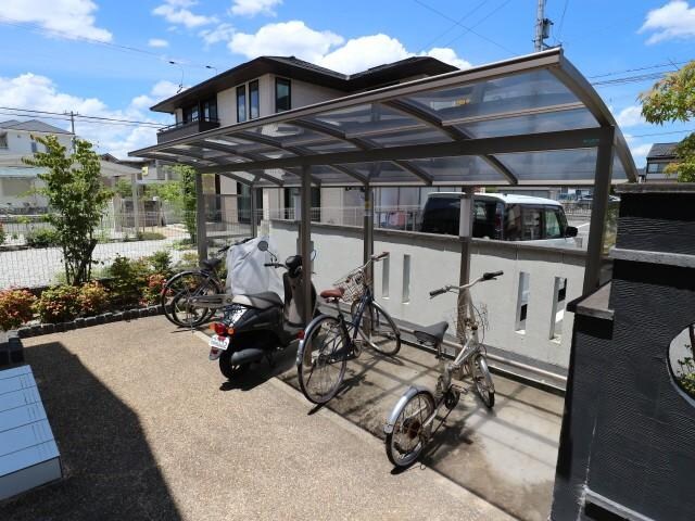  近鉄橿原線/尼ケ辻駅 徒歩18分 2階 築12年