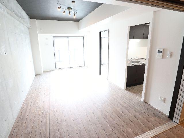  近鉄橿原線/大和西大寺駅 徒歩7分 8階 築5年