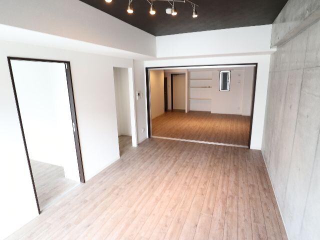  近鉄橿原線/大和西大寺駅 徒歩7分 8階 築5年