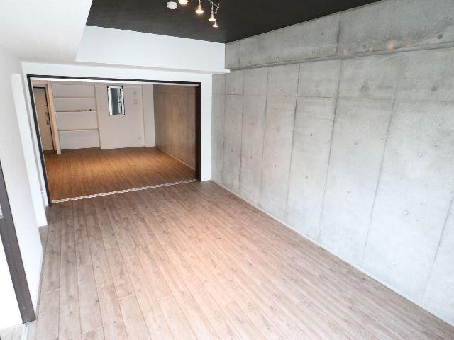  近鉄橿原線/大和西大寺駅 徒歩7分 8階 築5年