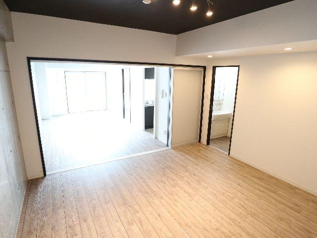  近鉄橿原線/大和西大寺駅 徒歩7分 8階 築5年