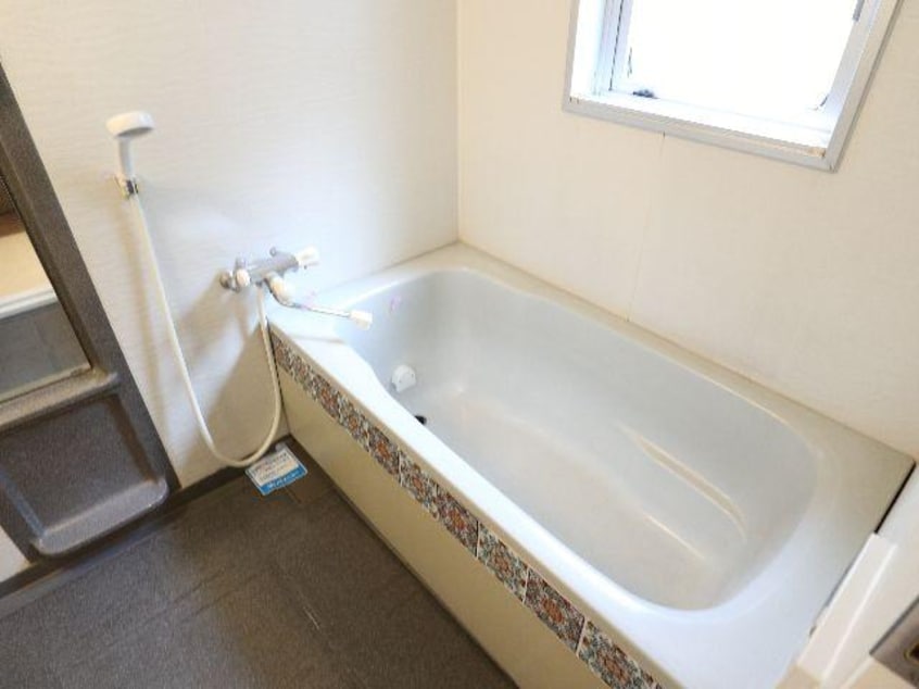  近鉄京都線/高の原駅 バス5分精華桜ヶ丘3丁目下車:停歩6分 6階 築26年