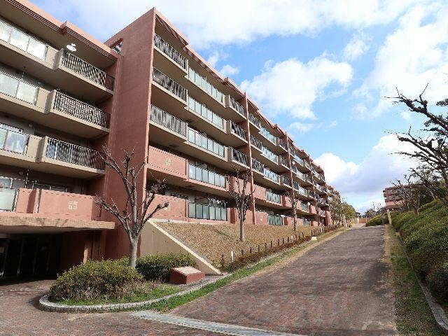  近鉄京都線/高の原駅 バス5分精華桜ヶ丘3丁目下車:停歩6分 6階 築26年