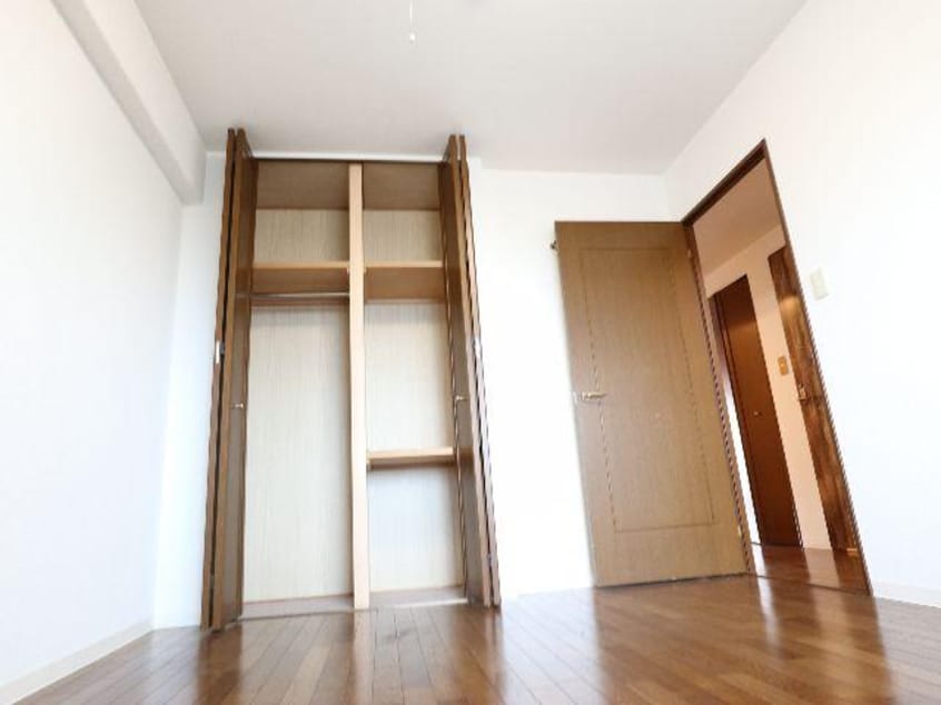  近鉄京都線/高の原駅 バス5分精華桜ヶ丘3丁目下車:停歩6分 6階 築26年