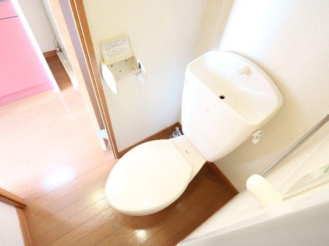  近鉄京都線/大和西大寺駅 バス14分平城中山北口下車:停歩5分 1階 築21年