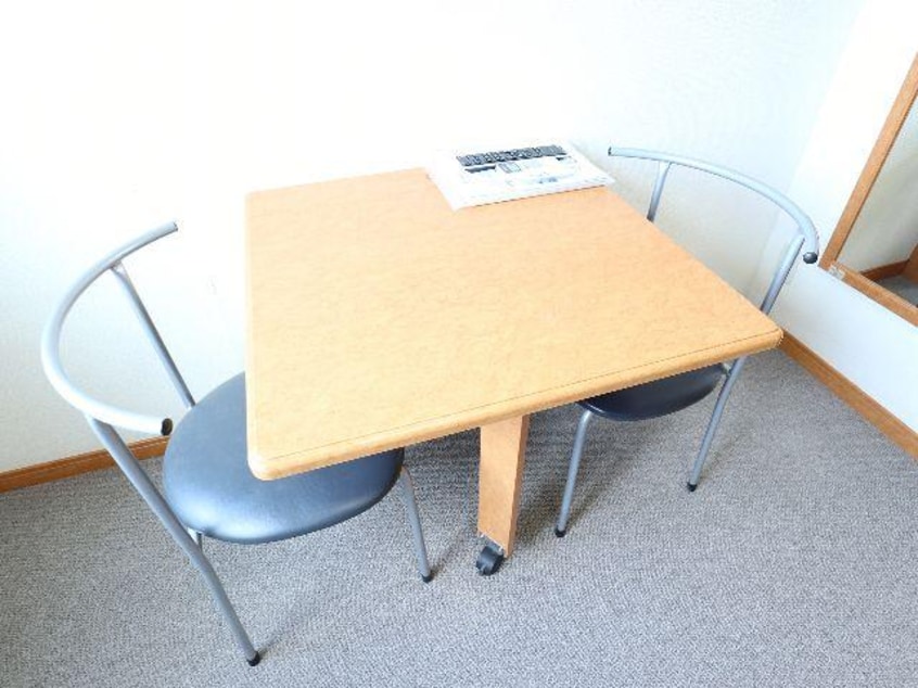  近鉄京都線/大和西大寺駅 バス14分平城中山北口下車:停歩5分 2階 築21年