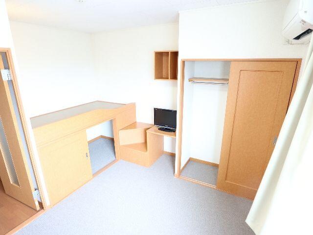  近鉄京都線/大和西大寺駅 バス14分平城中山北口下車:停歩5分 2階 築21年