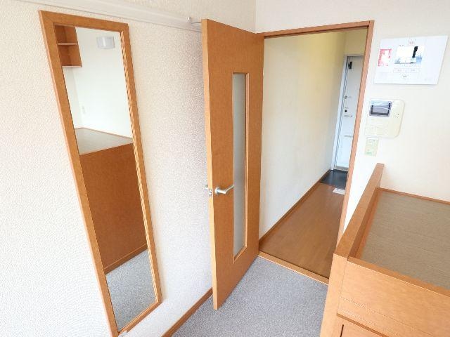  近鉄京都線/大和西大寺駅 バス14分平城中山北口下車:停歩3分 2階 築19年