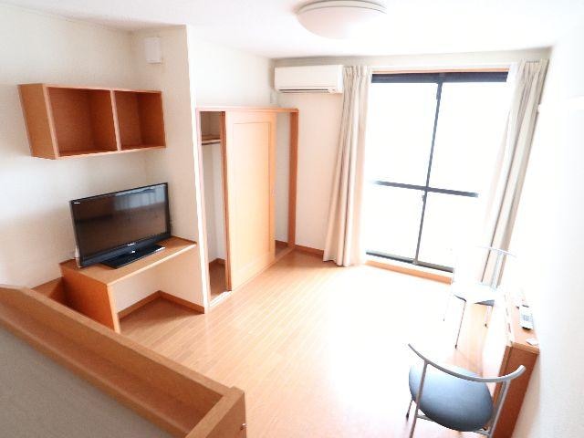  近鉄京都線/大和西大寺駅 バス14分平城中山北口下車:停歩3分 1階 築19年