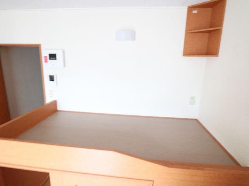  近鉄京都線/大和西大寺駅 バス14分平城中山北口下車:停歩3分 1階 築19年