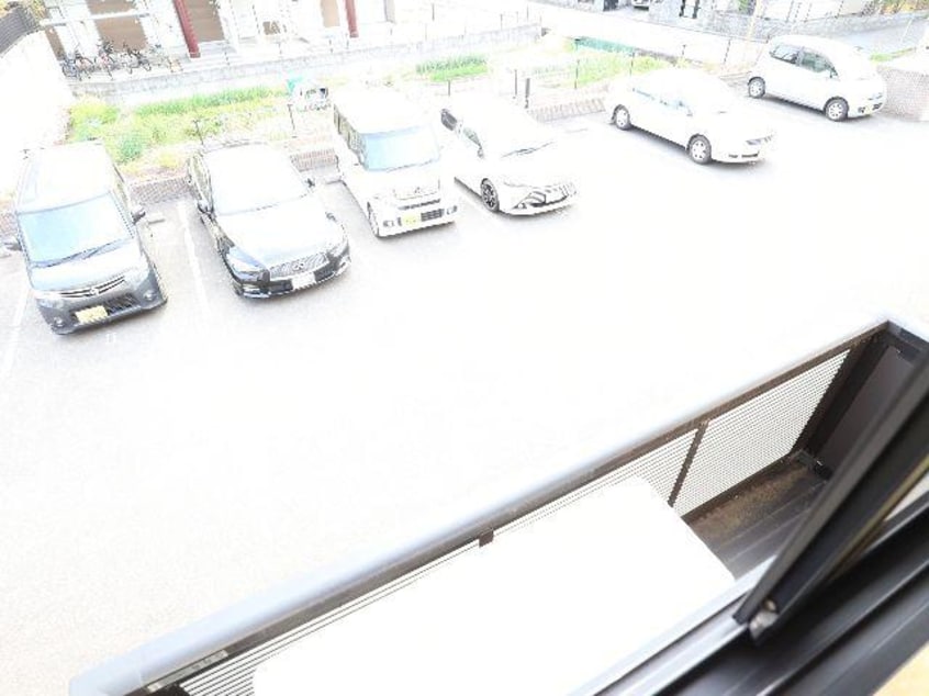  近鉄京都線/大和西大寺駅 バス14分平城中山北口下車:停歩3分 2階 築19年