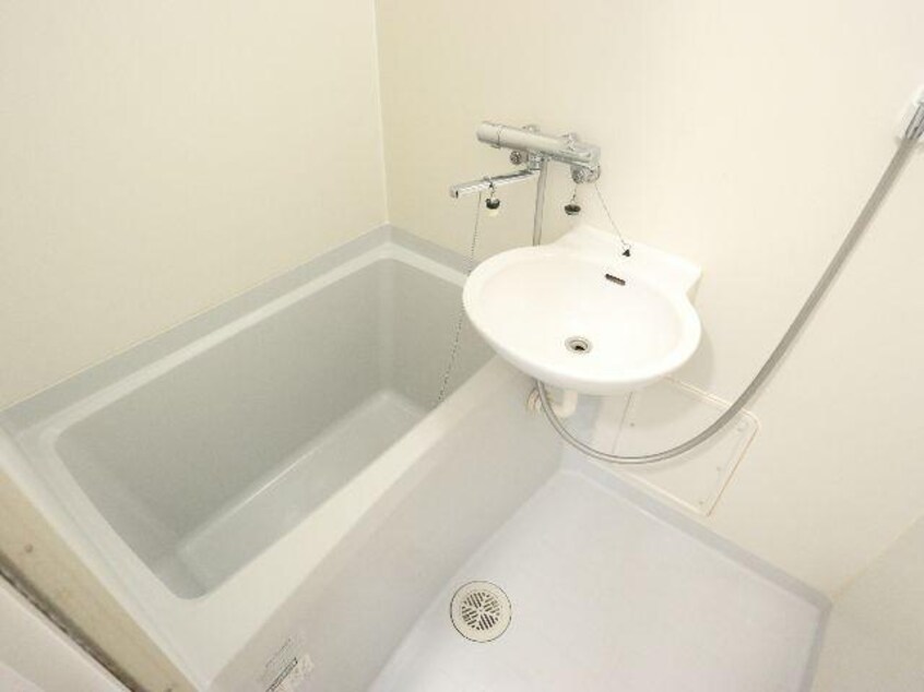  近鉄京都線/大和西大寺駅 徒歩21分 1階 築21年