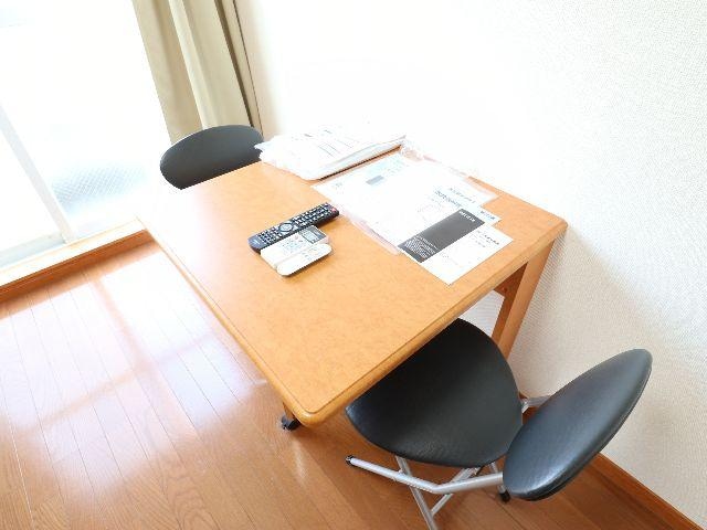  近鉄京都線/大和西大寺駅 徒歩21分 1階 築21年