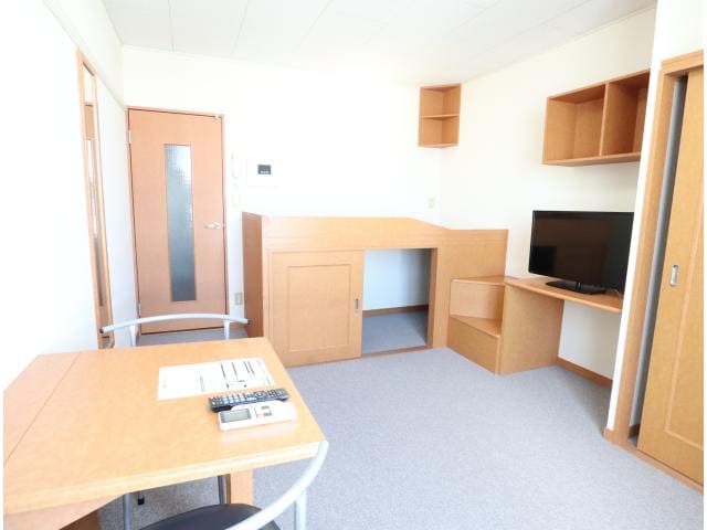  近鉄京都線/大和西大寺駅 バス14分平城中山北口下車:停歩3分 2階 築22年