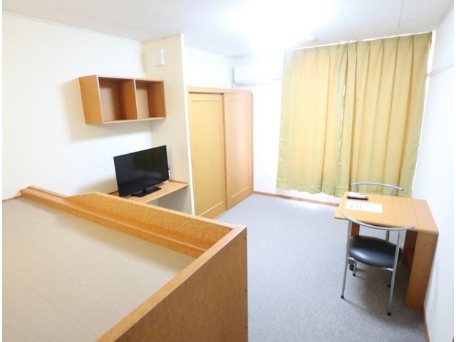  近鉄京都線/大和西大寺駅 バス14分平城中山北口下車:停歩3分 2階 築22年