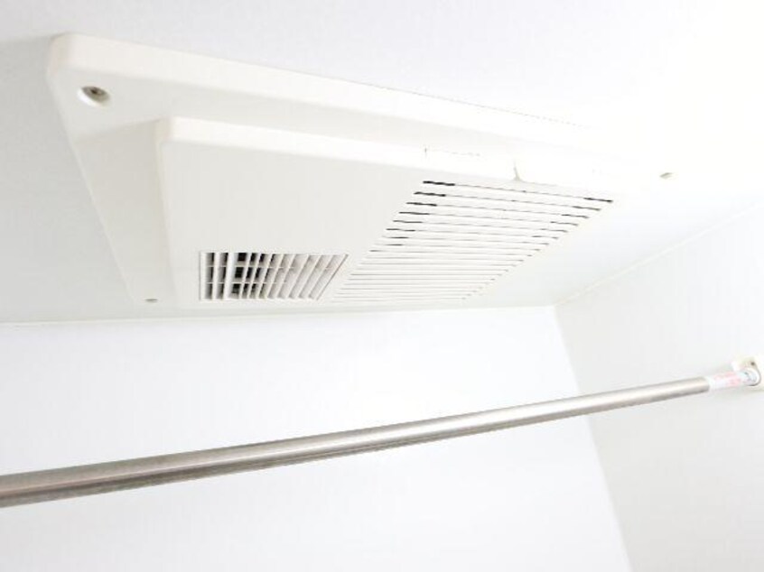  近鉄京都線/大和西大寺駅 バス14分平城中山北口下車:停歩8分 2階 築17年