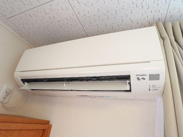  近鉄京都線/大和西大寺駅 バス14分平城中山北口下車:停歩8分 2階 築17年