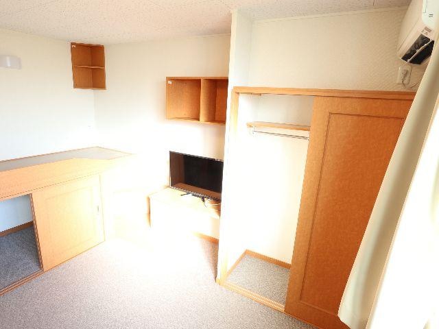  近鉄京都線/大和西大寺駅 バス14分平城中山北口下車:停歩8分 2階 築17年