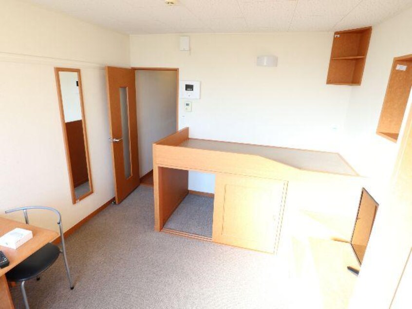  近鉄京都線/大和西大寺駅 バス14分平城中山北口下車:停歩8分 2階 築17年