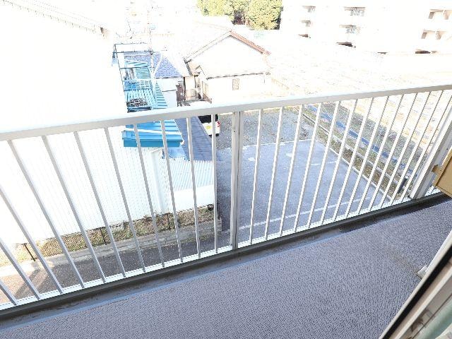  近鉄橿原線/尼ケ辻駅 徒歩12分 3階 築24年