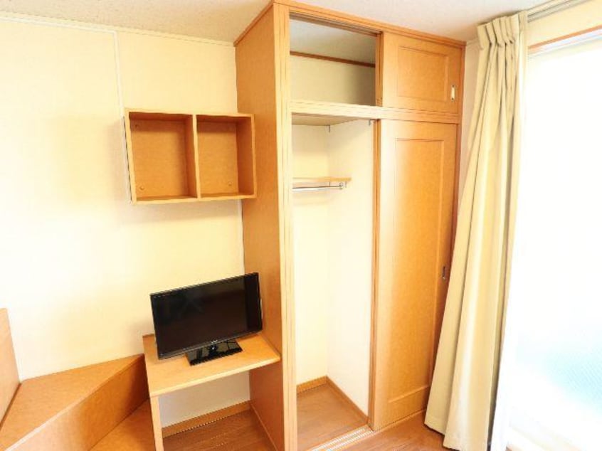  近鉄橿原線/尼ケ辻駅 徒歩12分 1階 築24年