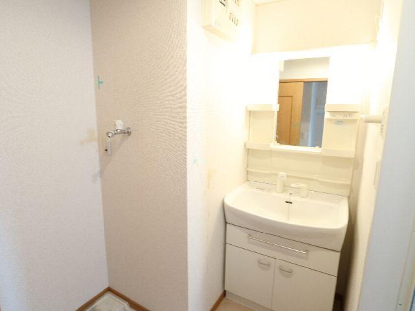  近鉄橿原線/尼ケ辻駅 徒歩30分 2階 築17年