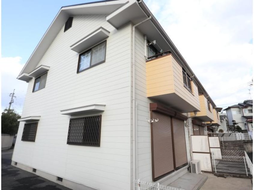  近鉄難波線・奈良線/菖蒲池駅 徒歩15分 1階 築32年