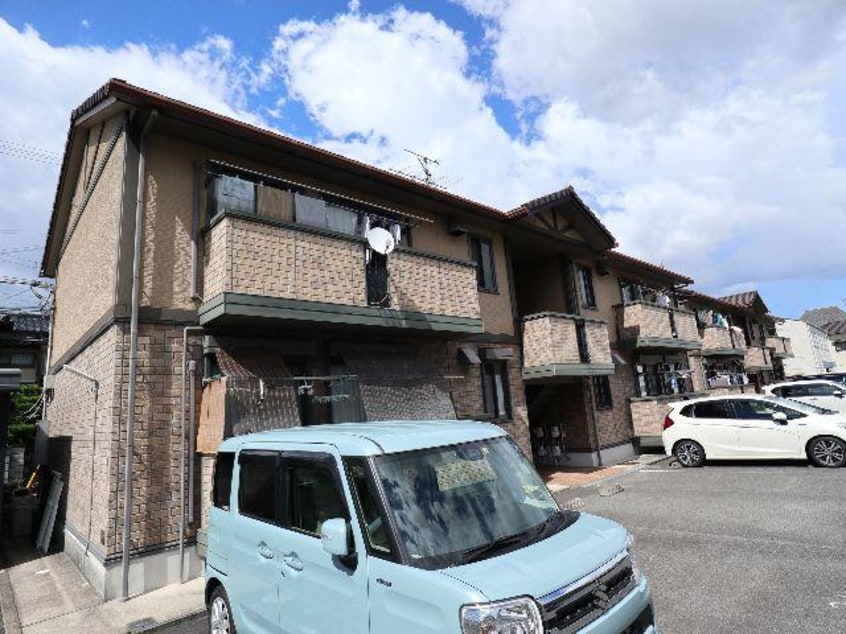  近鉄橿原線/尼ケ辻駅 徒歩14分 1階 築20年