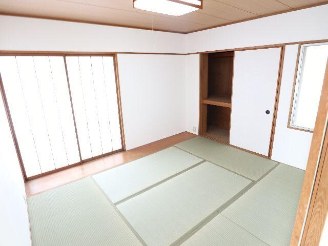  近鉄難波線・奈良線/菖蒲池駅 徒歩8分 3階 築41年