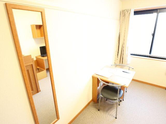  近鉄京都線/山田川駅 徒歩4分 1階 築15年