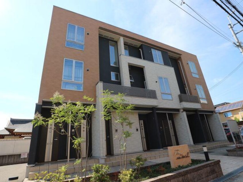  近鉄橿原線/尼ケ辻駅 徒歩19分 1階 築12年