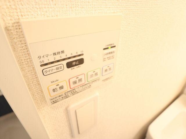  近鉄橿原線/尼ケ辻駅 徒歩19分 1階 築12年