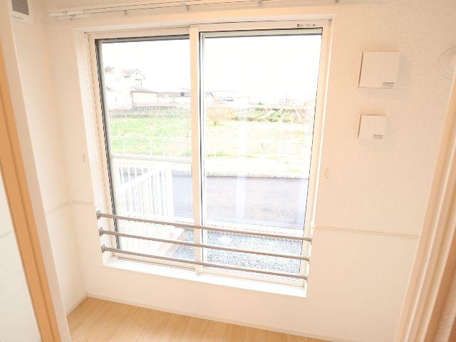  近鉄京都線/新祝園駅 徒歩31分 1階 築4年