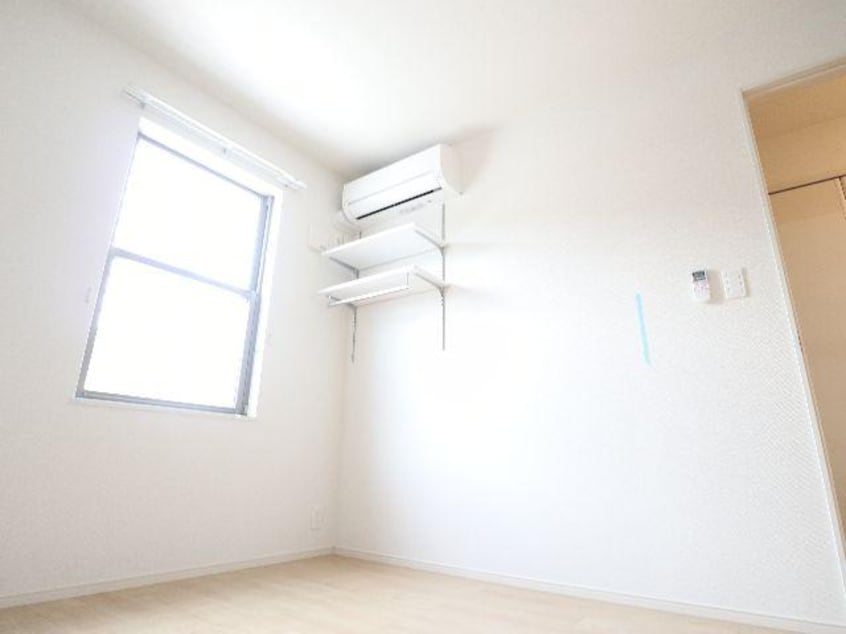  近鉄難波線・奈良線/菖蒲池駅 徒歩26分 1階 築4年